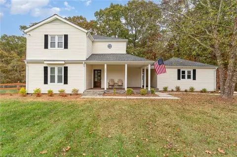 353 Old Garden Rd, Lexington, NC 27295
