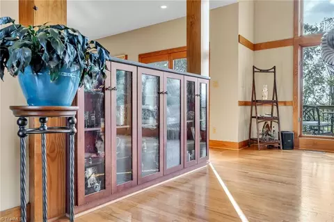 Entry Way - Undisclosed, Pinnacle, NC 27043 photo 2 of 2