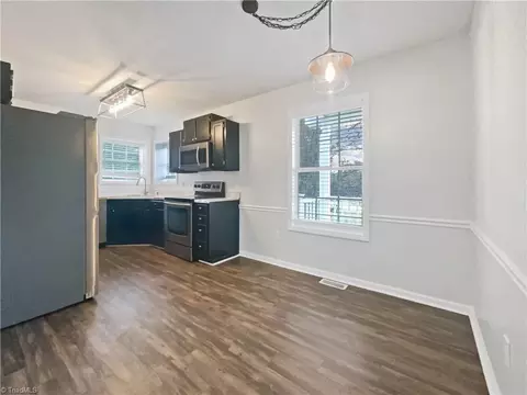 1317 Trinity St, Thomasville, NC 27360 photo 17