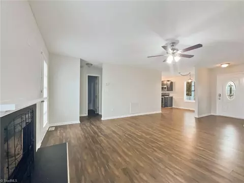 1317 Trinity St, Thomasville, NC 27360 photo 18
