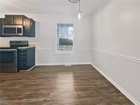 1317 Trinity St, Thomasville, NC 27360 photo 9