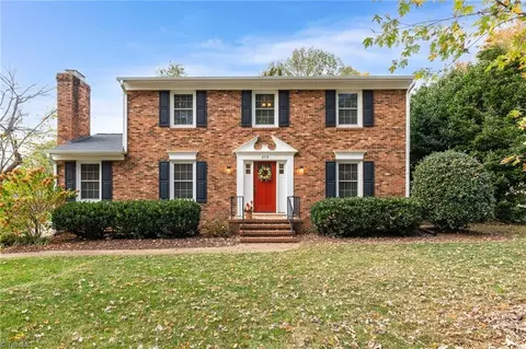 4718 Kingswood Dr, Greensboro, NC 27410