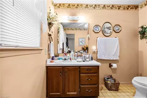 4906 Westhaven Ln, Trinity, NC 27370 photo 18