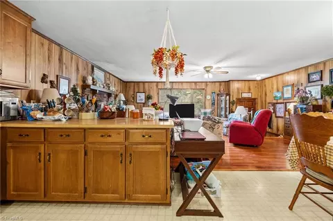 4906 Westhaven Ln, Trinity, NC 27370 photo 12
