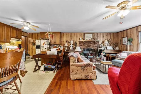 4906 Westhaven Ln, Trinity, NC 27370 photo 6