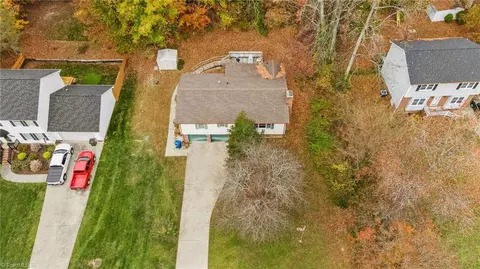 4906 Westhaven Ln, Trinity, NC 27370 photo 2