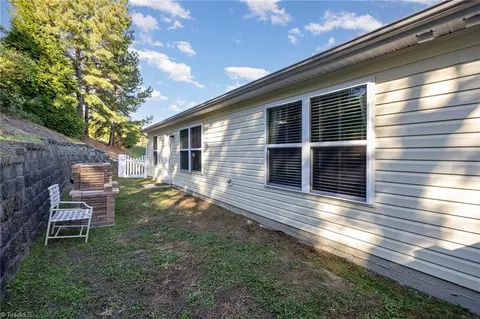 Exterior - 123 Bouldin Ct, Trinity, NC 27370 photo 4 of 7