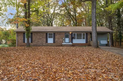 2975 Forest Dr, Randleman, NC 27317 photo 4