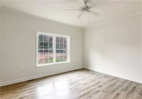 Bedroom - 117 Crestview Dr, High Point, NC 27265 photo 1 of 3