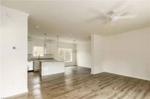 Living - 117 Crestview Dr, High Point, NC 27265 photo 3 of 4