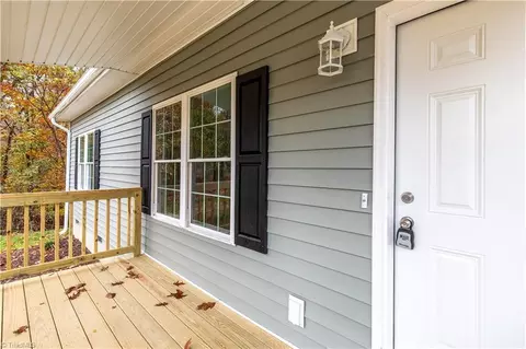 Exterior - 117 Crestview Dr, High Point, NC 27265 photo 3 of 3