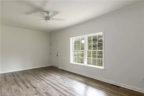 Living - 117 Crestview Dr, High Point, NC 27265 photo 4 of 4