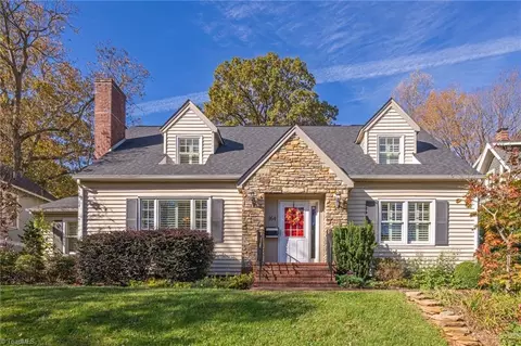 164 Hawthorne Rd N, Winston Salem, NC 27104