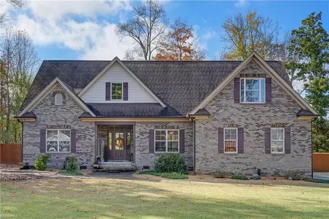 134 Stillwater Ln, Reidsville, NC 27320