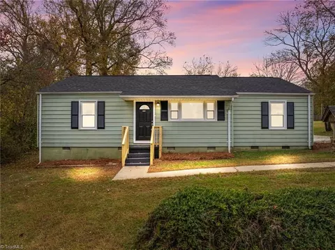 1214 Kalon Dr, Browns Summit, NC 27214
