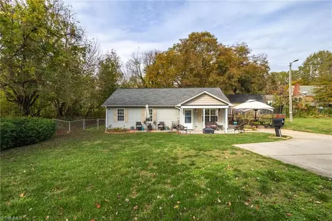 1924 Arthur Ct, Winston Salem, NC 27107