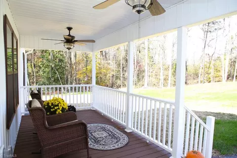 732 Garner Rd, Denton, NC 27239 photo 4