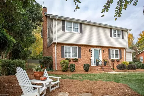 909 Merrill Dr, Greensboro, NC 27410