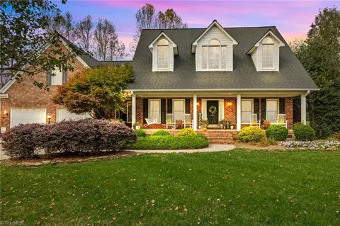 2152 Brookshire Ct, Sophia, NC 27350