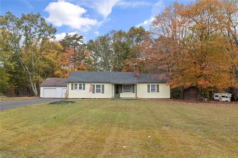 Exterior - 1082 Tom Gordon Rd, King, NC 27021 photo 2 of 7