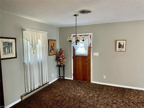Entry Way - 5220 Windemere Cir, Trinity, NC 27370 photo 2 of 3