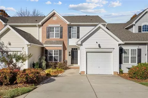 302 Misty Waters Ln, Jamestown, NC 27282