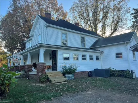 216 2nd St, Denton, NC 27239 photo 23