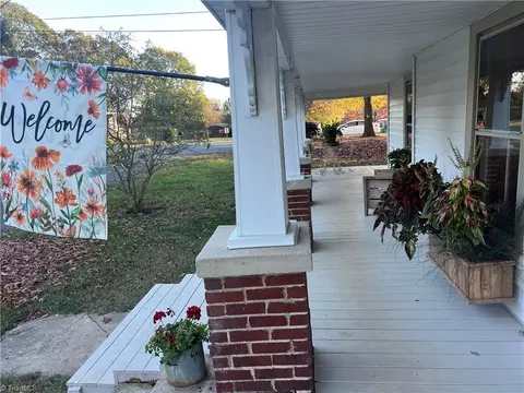 216 2nd St, Denton, NC 27239 photo 6