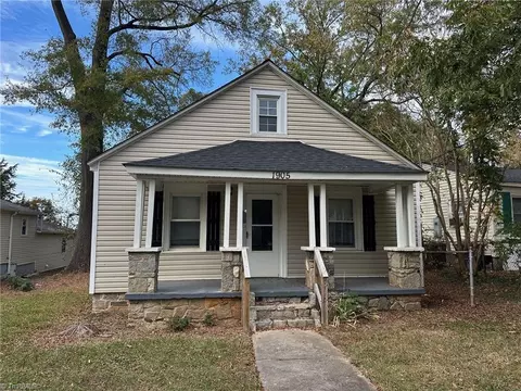 1905 Bedford St, Winston Salem, NC 27107