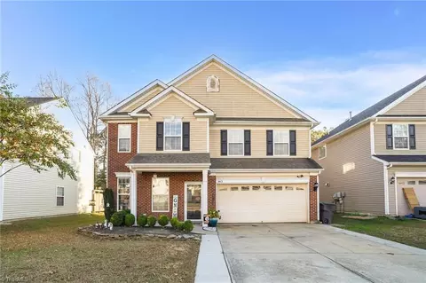 863 Jennifer Ln, High Point, NC 27265