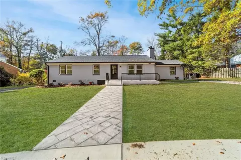 1305 Westridge Rd, Greensboro, NC 27410