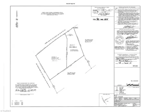 4491 Crews Ln, Walkertown, NC 27051