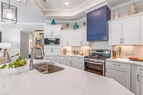 Kitchen - 3448 Willowcrest St, High Point, NC 27265 photo 6 of 7