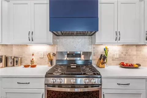 Kitchen - 3448 Willowcrest St, High Point, NC 27265 photo 3 of 7