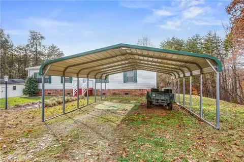 1055 Eagle Rock Rd, King, NC 27021 photo 31