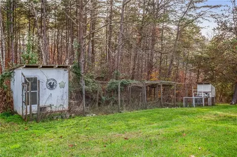 1055 Eagle Rock Rd, King, NC 27021 photo 38