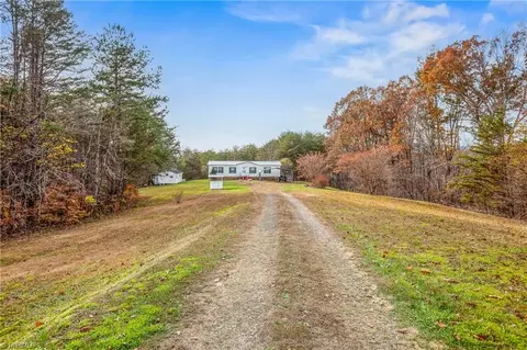 1055 Eagle Rock Rd, King, NC 27021 photo 30