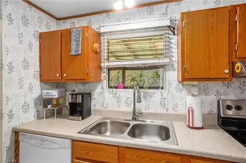 1055 Eagle Rock Rd, King, NC 27021 photo 14
