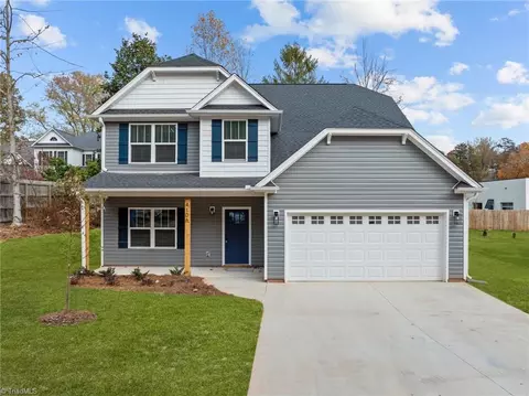 4106 Lawndale Pl, Greensboro, NC 27455