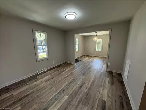 132 Benge Dr, Elkin, NC 28621 photo 22