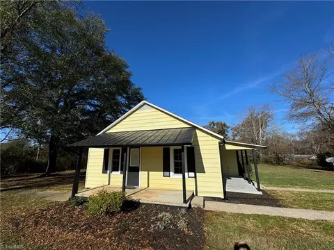 132 Benge Dr, Elkin, NC 28621 photo 25