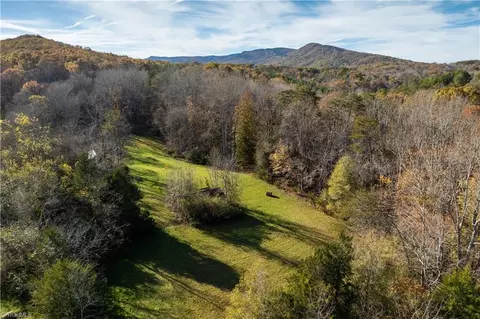 49 S 68 Acres S Nc Highway 8 And 89, Walnut Cove, NC 27052