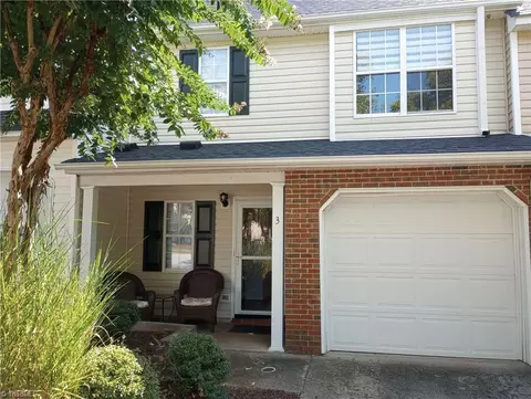 3 Barrymore Ct, Greensboro, NC 27410