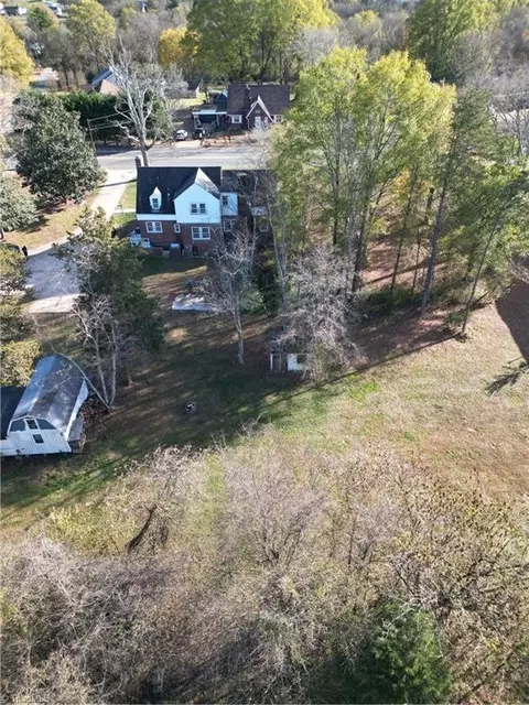 1129 Meadow Rd E, Eden, NC 27288 photo 38