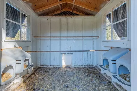 1129 Meadow Rd E, Eden, NC 27288 photo 36