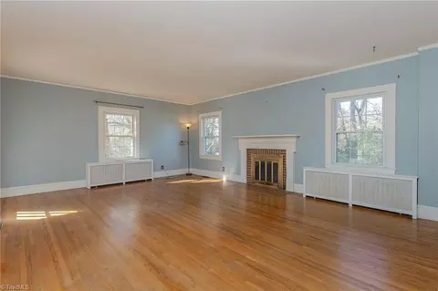 1129 Meadow Rd E, Eden, NC 27288 photo 28