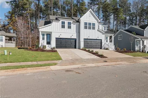 4014 Nairn Dr, Greensboro, NC 27407