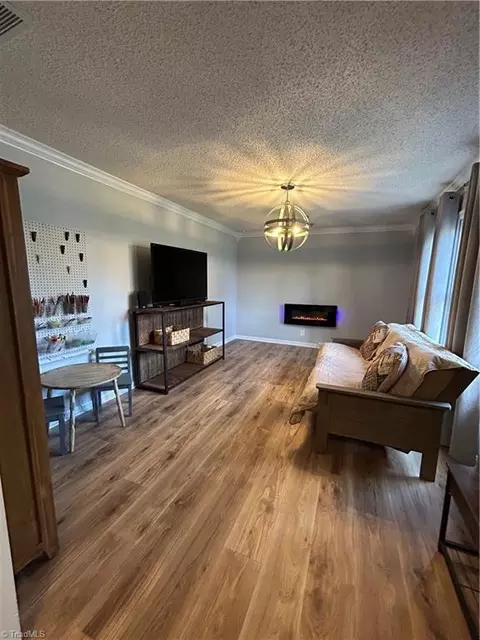 702 Northfield Ave, High Point, NC 27265 photo 8