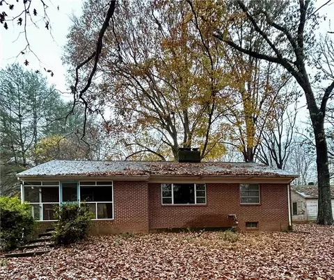 4968 Randleman Rd, Greensboro, NC 27406