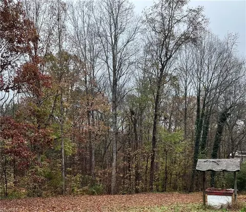 3274 Mountainview St, Trinity, NC 27370 photo 3